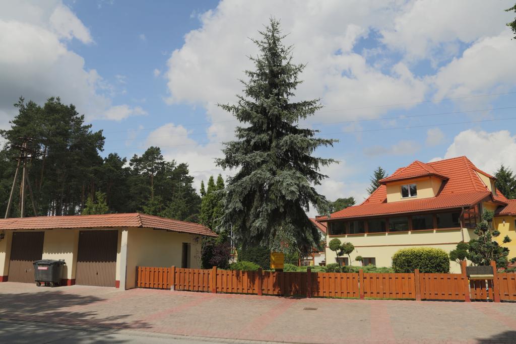 Willa Maksymilian Bed And Breakfast Μπίντγκοστς Εξωτερικό φωτογραφία